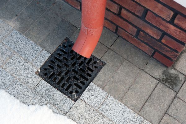 Downspout Drainage Service in Charleston